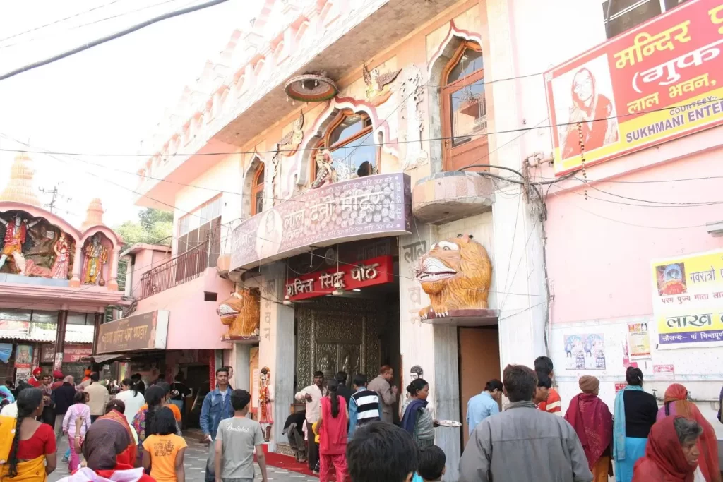 Mata_Lal_Devi_Mandir-Amritsar-India