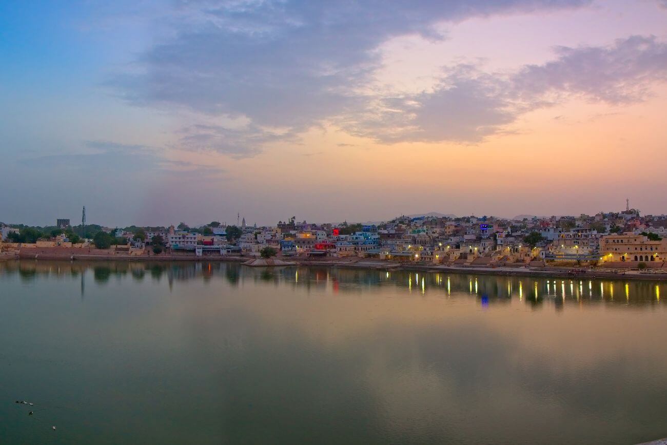 PUSHKAR THE CITY PAINTED IN PASTELS