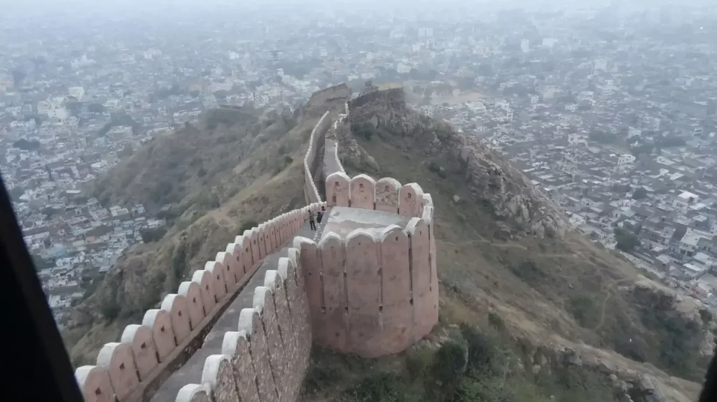 nahargarh fort wall