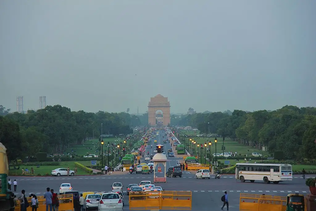 India_Gate_seen_from_Raisina_Hill