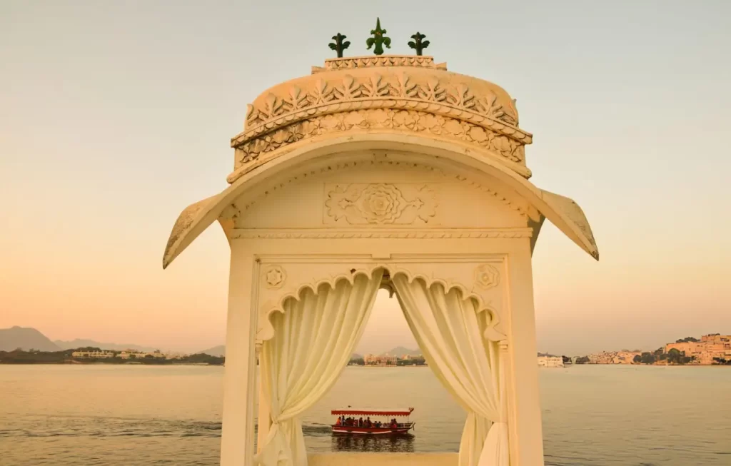 Boat Ride on Lake Pichola Seen in Gazebo