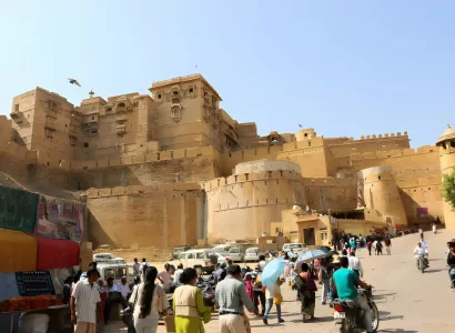 people visiting to Jaisalmer Fort, Rajasthan